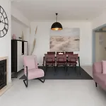Appartement In With Sea Views